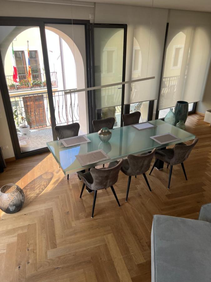 Suite La Castellana Torri Del Benaco Exterior photo